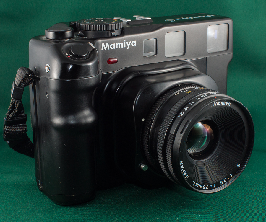 Thirty years separate the discontinuation of the original Mamiya 6 and the ...